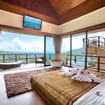Grand Vista